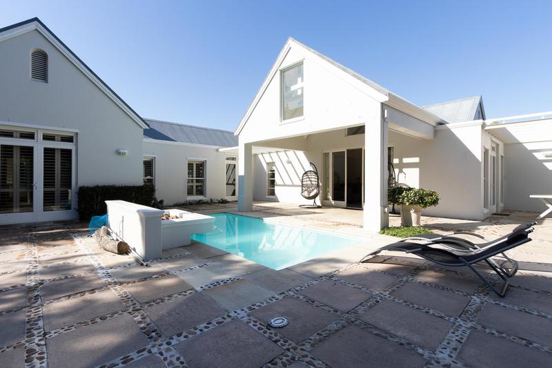 4 Bedroom Property for Sale in Steenberg Estate Western Cape